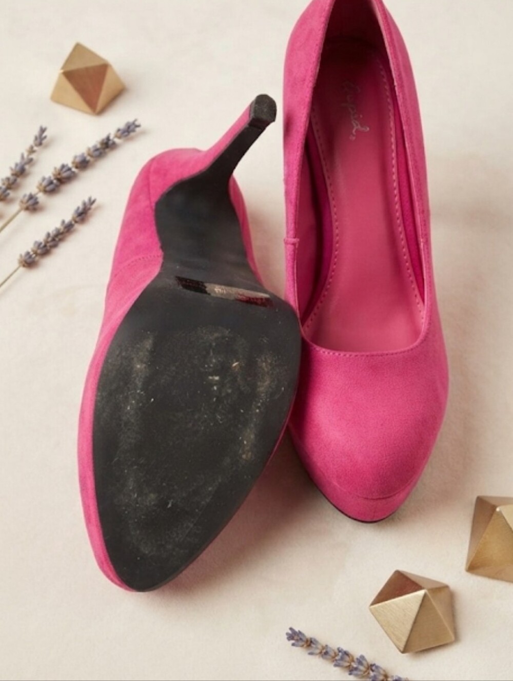 Qupid Hot Pink Suede Platform Pumps - Picture 2 of 6